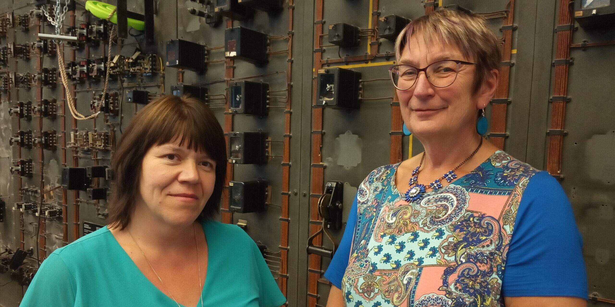 Õpetajad Ruti ja Helle, Järveotsa Gümnaasiumist